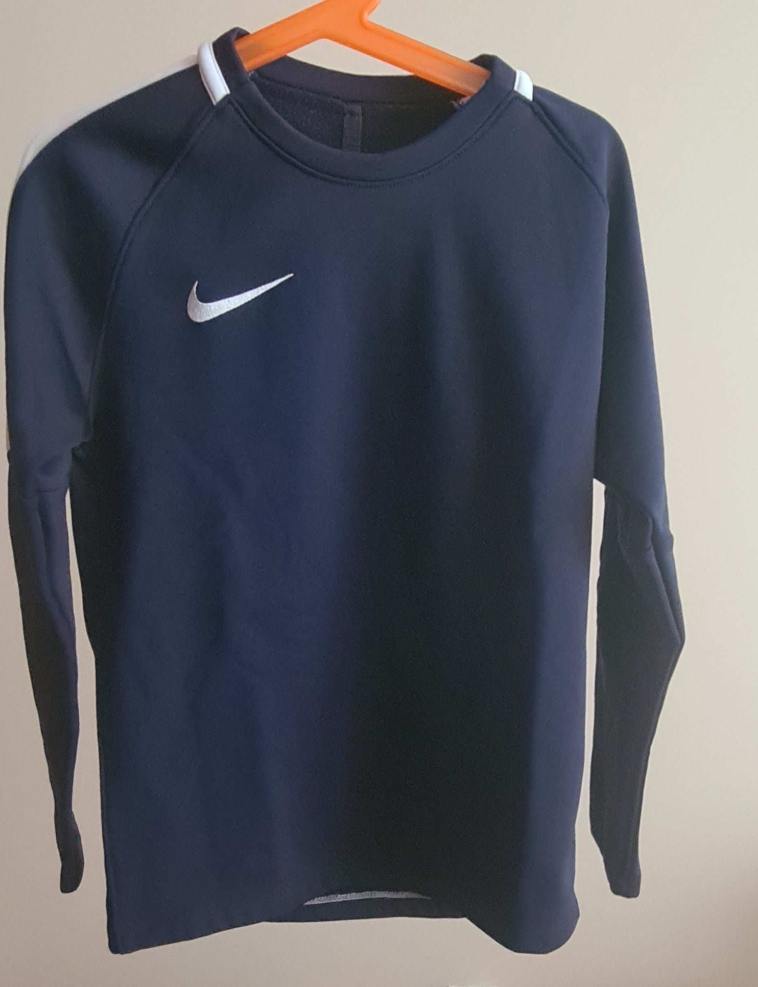 Camisola térmica Nike dri fit 9/10 anos