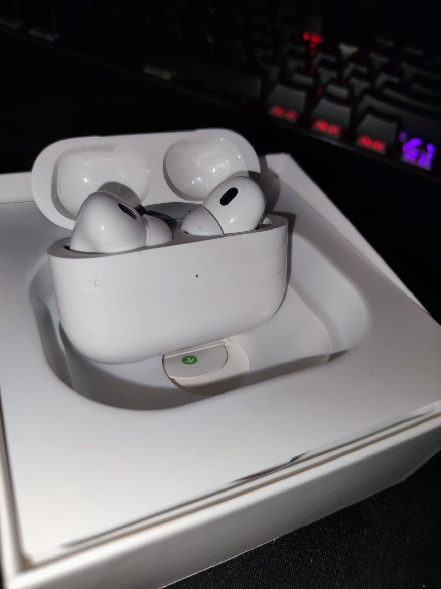 Air pods 2pro Apple białe słuchawki