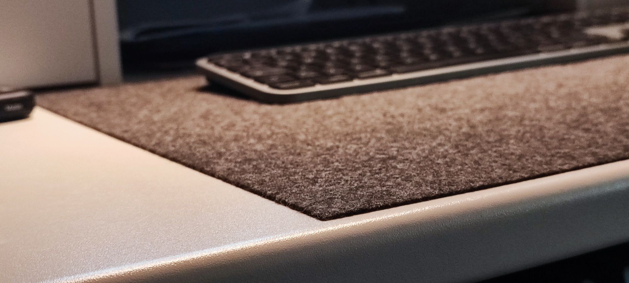 Tapete Desktop em lã merino