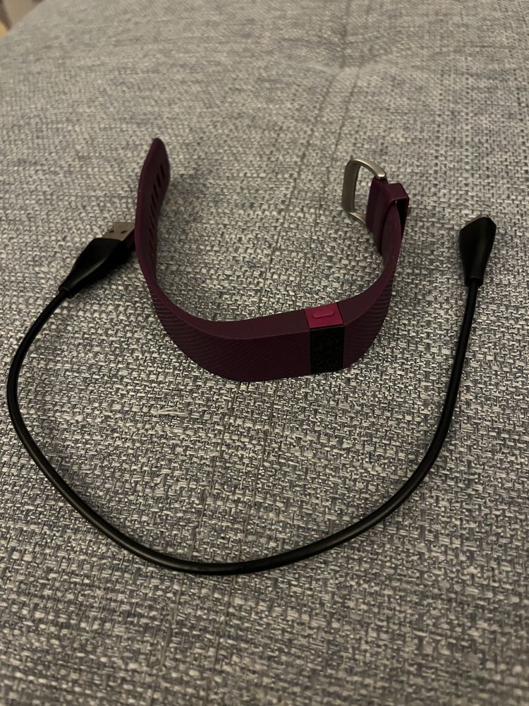 Fitbit HR Charge