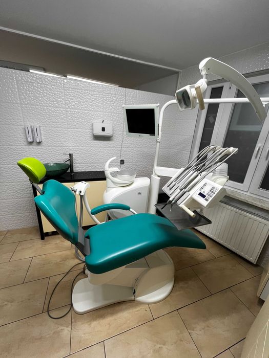 Unit Stomatologiczny Dentystyczny Diplomat Adept DC310 Chirana Dental