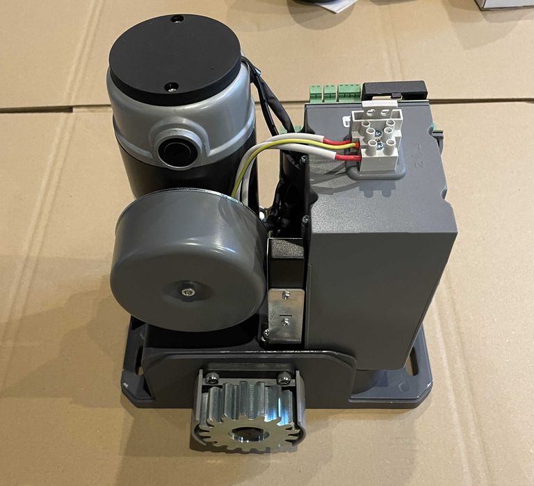 MOVATIC 868MHz automatyka, napęd do bramy przesuwnej.