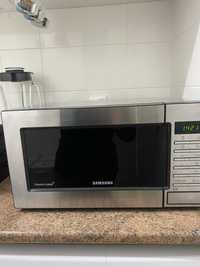 Microondas Samsung com grill