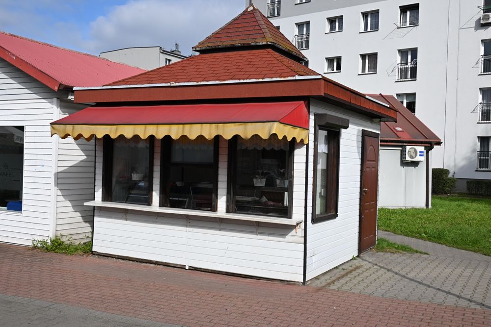 Sprzedam kiosk handlowy