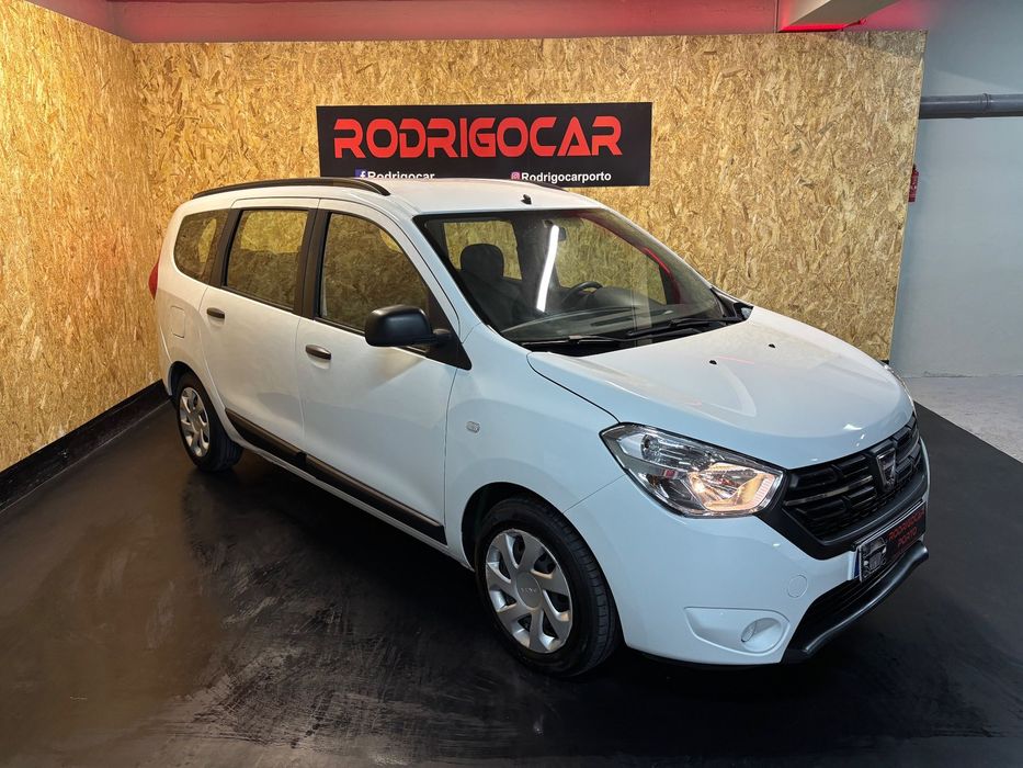 Dacia Lodgy 1.2 TCe Confort 7L