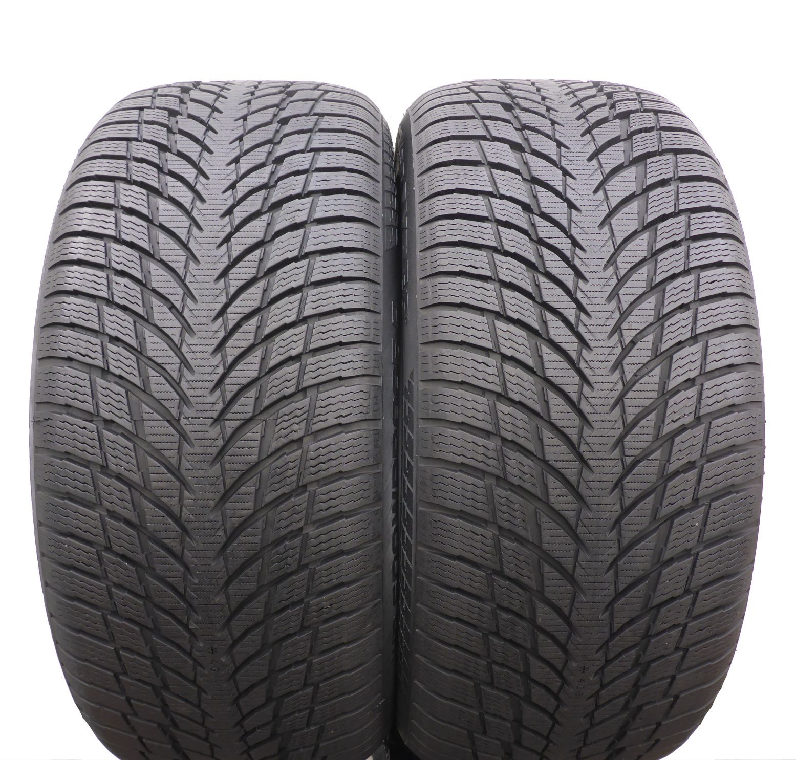 Opony 245/45/18 Nokian 245/45R18 100V zimowe 7,8mm 2023 Jak Nowe
