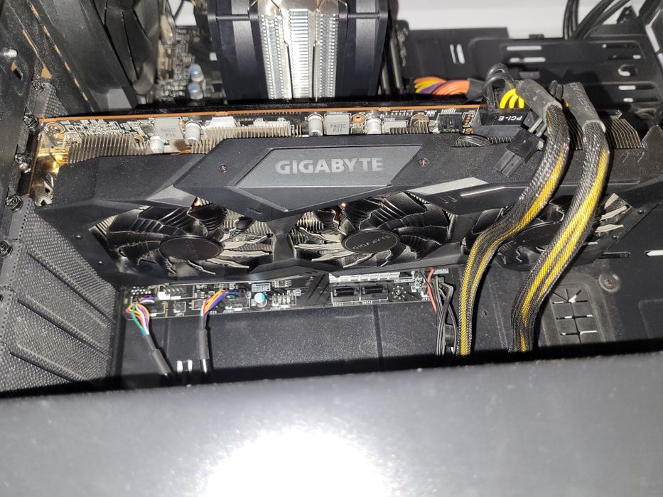 Radeon RX 5700 XT gigabyte gaming oc 8GB - 100% sprawna, pierwszy właś