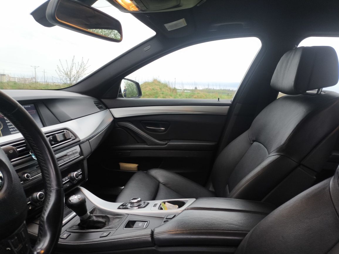 Bmw seria 5 f11 2.0 d 2011 rok, , M - pakiet wewnętrzny