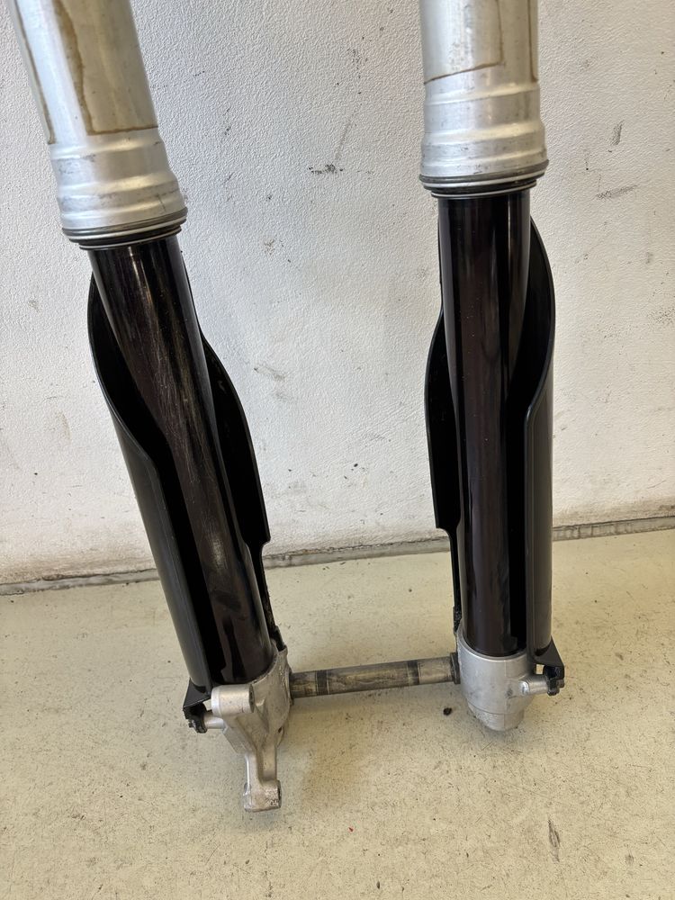 Lagi zawieszenie przednie przód KAWASAKI KXF250 16R KXF450 Cross Showa