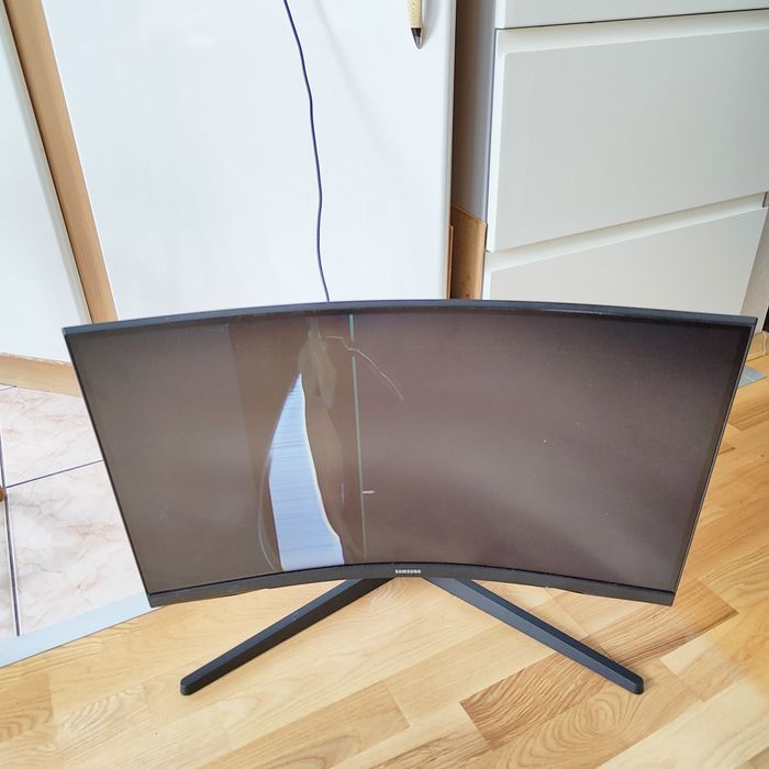 Monitor Samsung Model-C27G55TQWRXEN