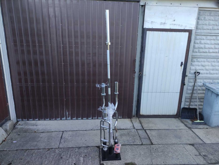 Zestaw Gryfów Gryf Olimpijski Prosty 220cm 20kg łamany x2 kratka 50mm