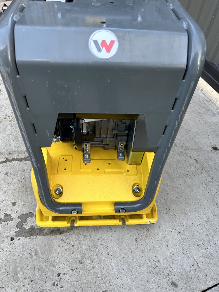 Віброплита дизельна Wacker Neuson dpu 3050 h реверсивна трамбовка