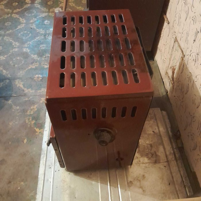 Piec wolnostojący koza