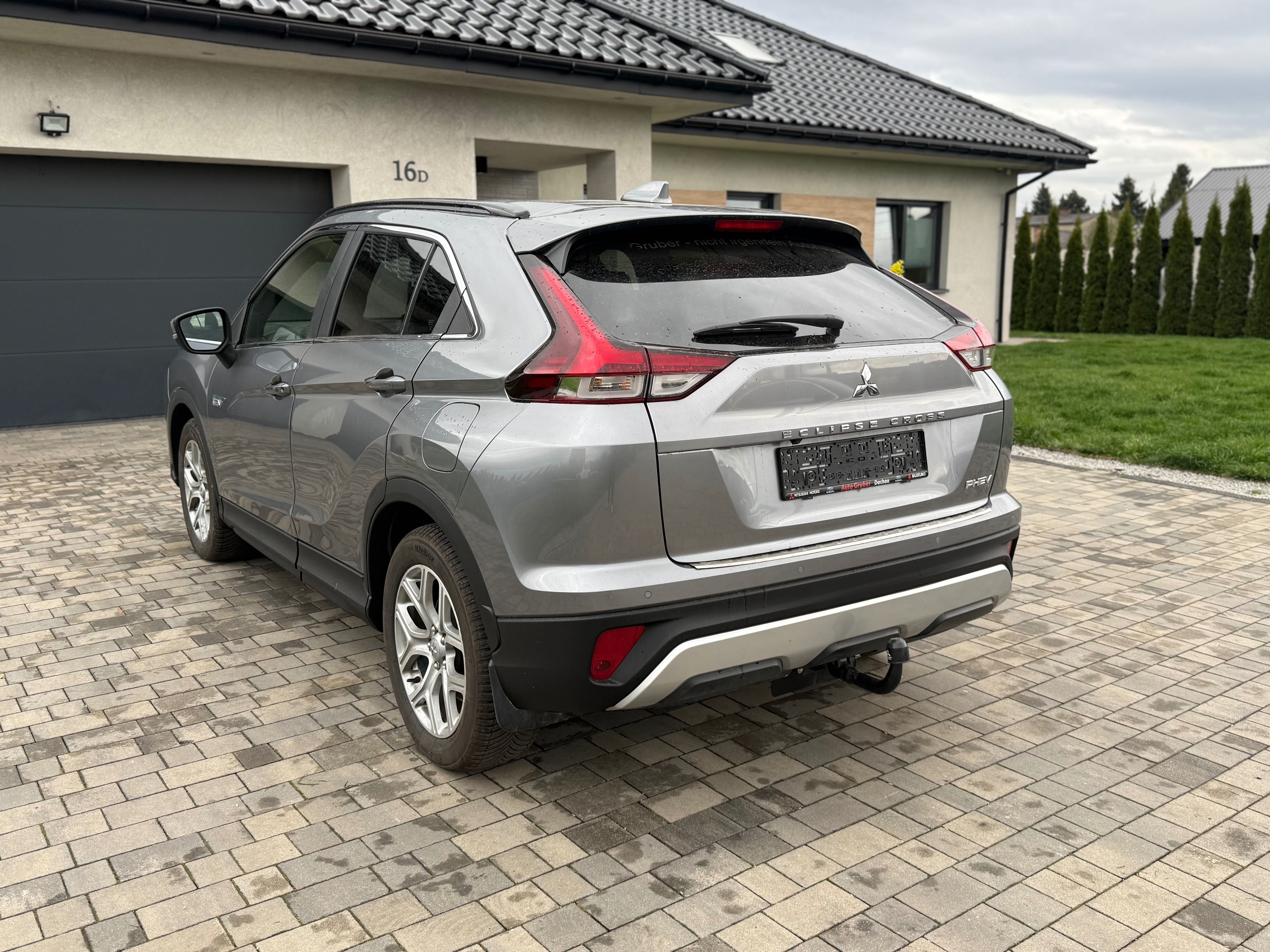 Mitsubishi Eclipse Cross 2.4 Hybryda Plug-in 4x4 31 000 km