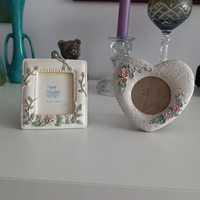 Urocze dwie ramki na zdjęcia ramka ceramiczna prowansalska biała róże