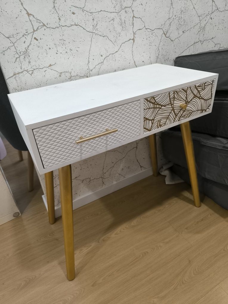 Consola de entrada