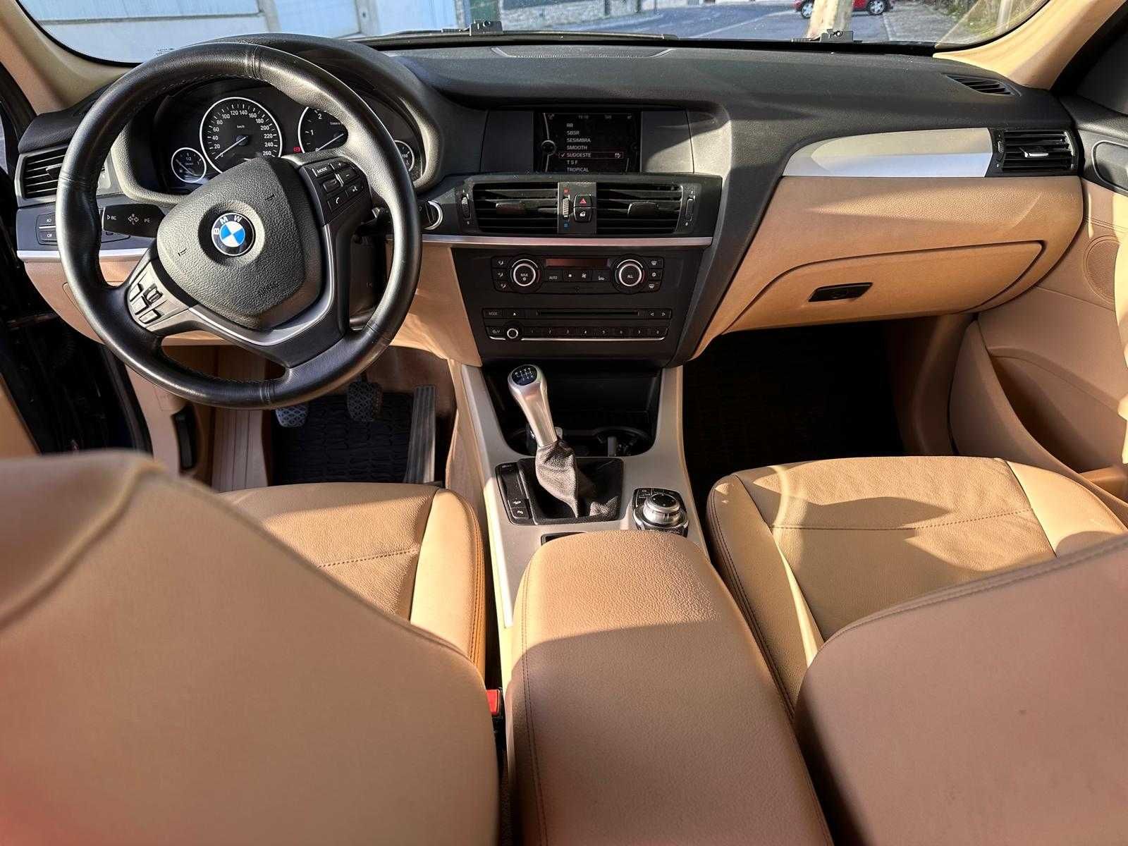BMW X3 em excelente estado