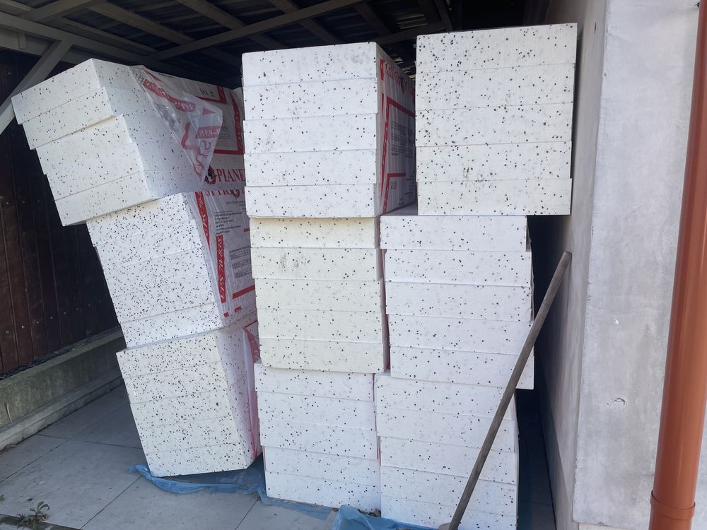 Sprzedam styropian 12cm, 40 paczek na 100 m domu