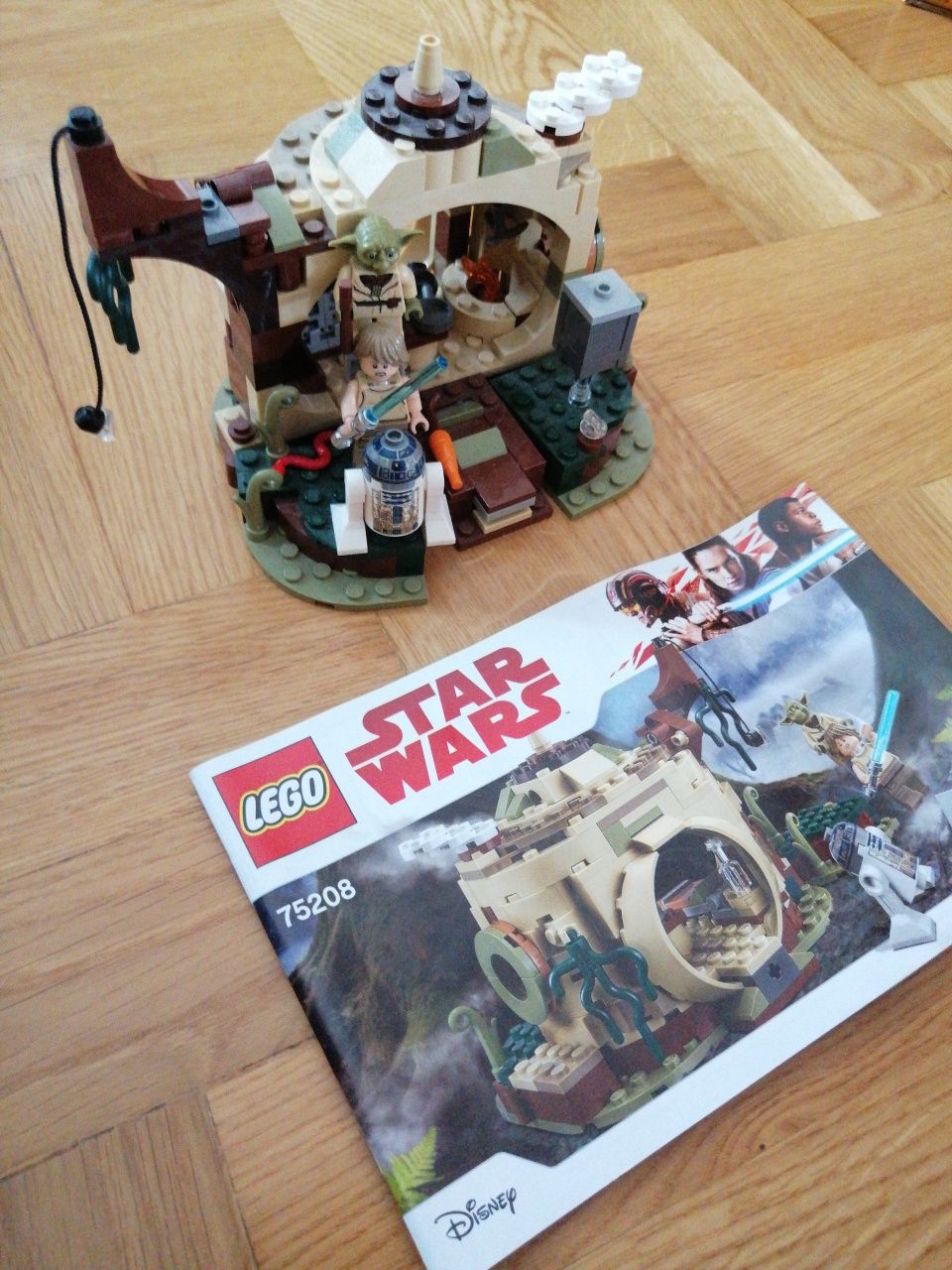 LEGO Star Wars 75208 Chatka Mistrza Yody