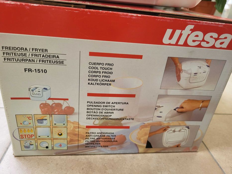 Fritadeira a óleo UFESA - usada 1 vez