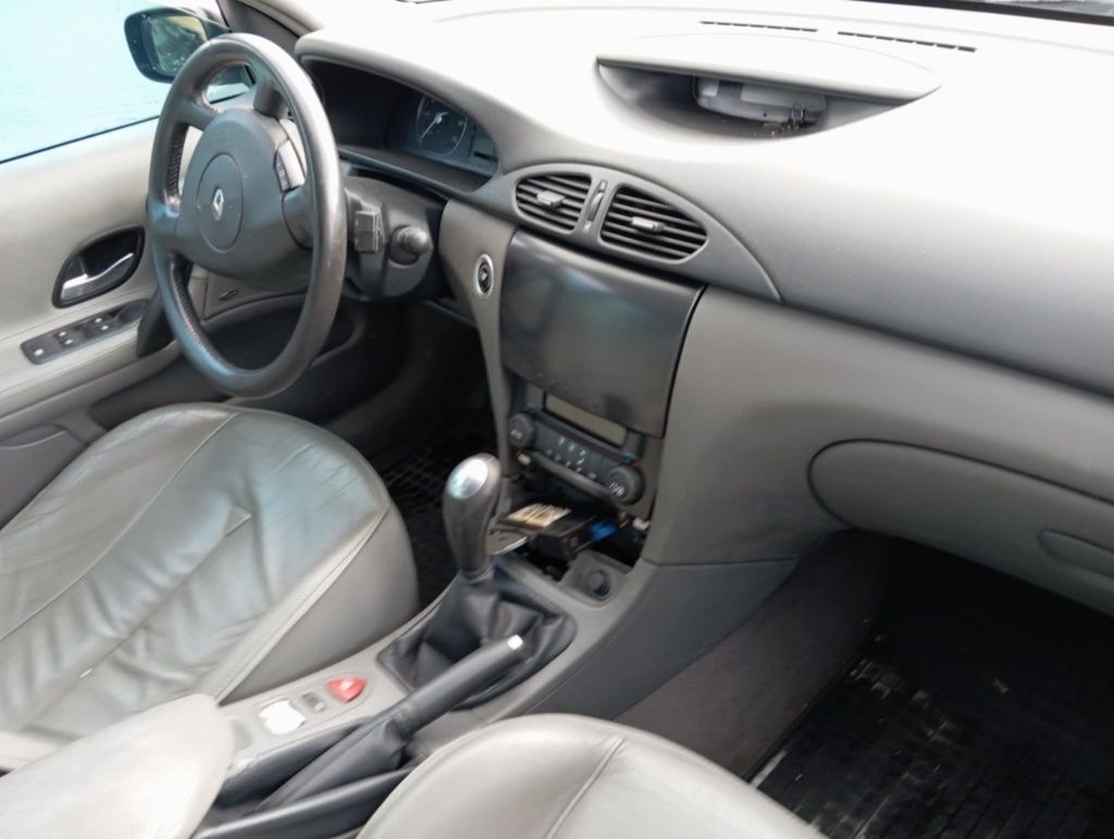Renault laguna 3.0 v6