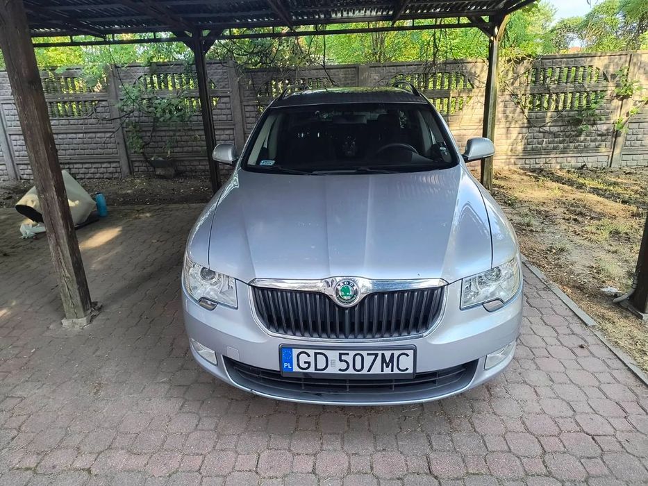 Skoda Superb Sprzedam Skoda Superb 2011 1.6 diesel