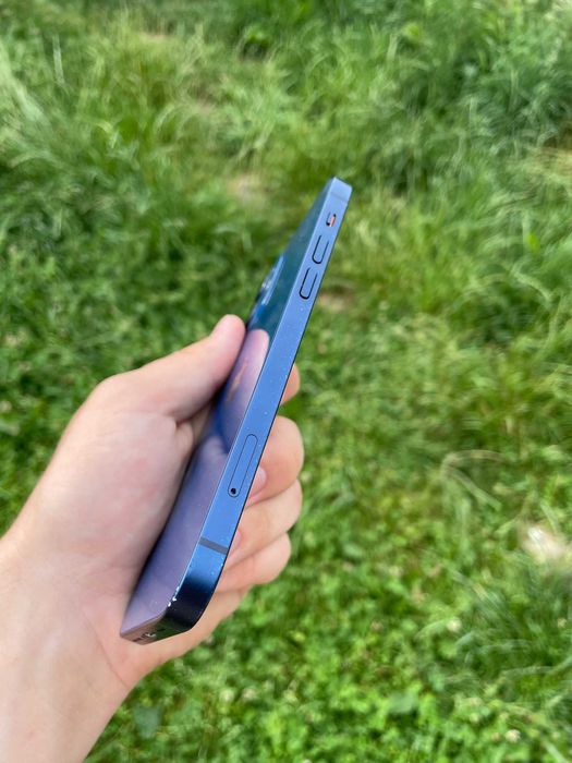 Sprzedam iphone 12 64GB, stan dobry