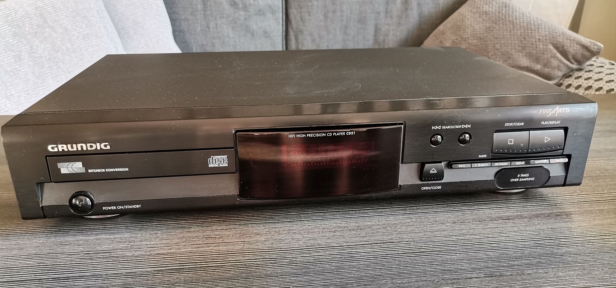 Odtwarzacz CD-21 Grundig Fine Arts