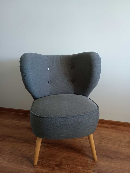 Szary fotel uszak Ikea GUBBO