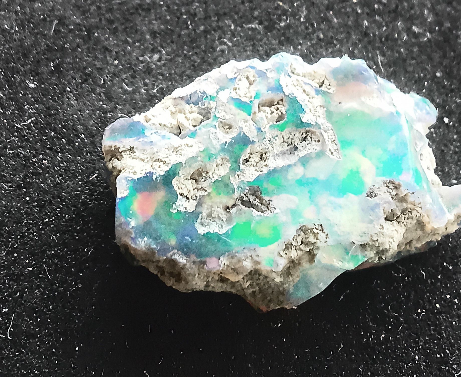 Opala de Fogo Etíope  3,70 ct.  Raríssima