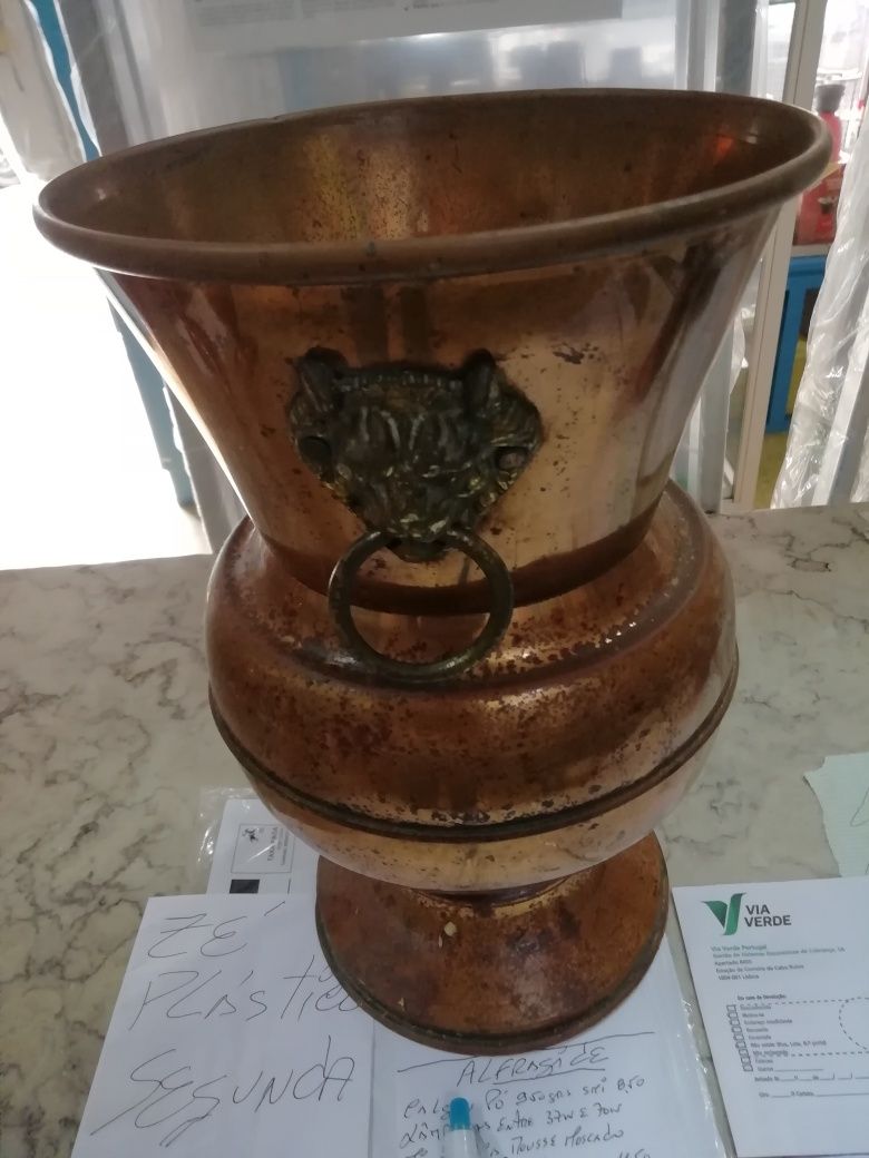 Peças em cobre muito antigas