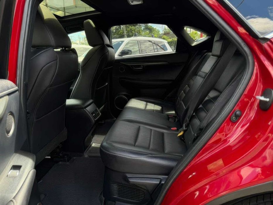 Lexus NX 300 F Sport      2019