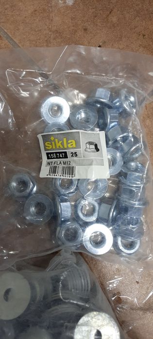 Nakrętka podkładki śruby M10 M12 ok. 70kg