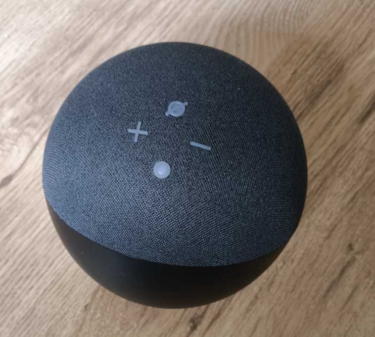 amazon echo 4 głośnik do gniazdka z alexa, hub zigbee do smart home