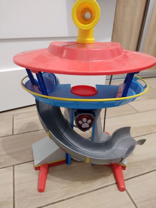 Baza obserwacyjna psi patrol