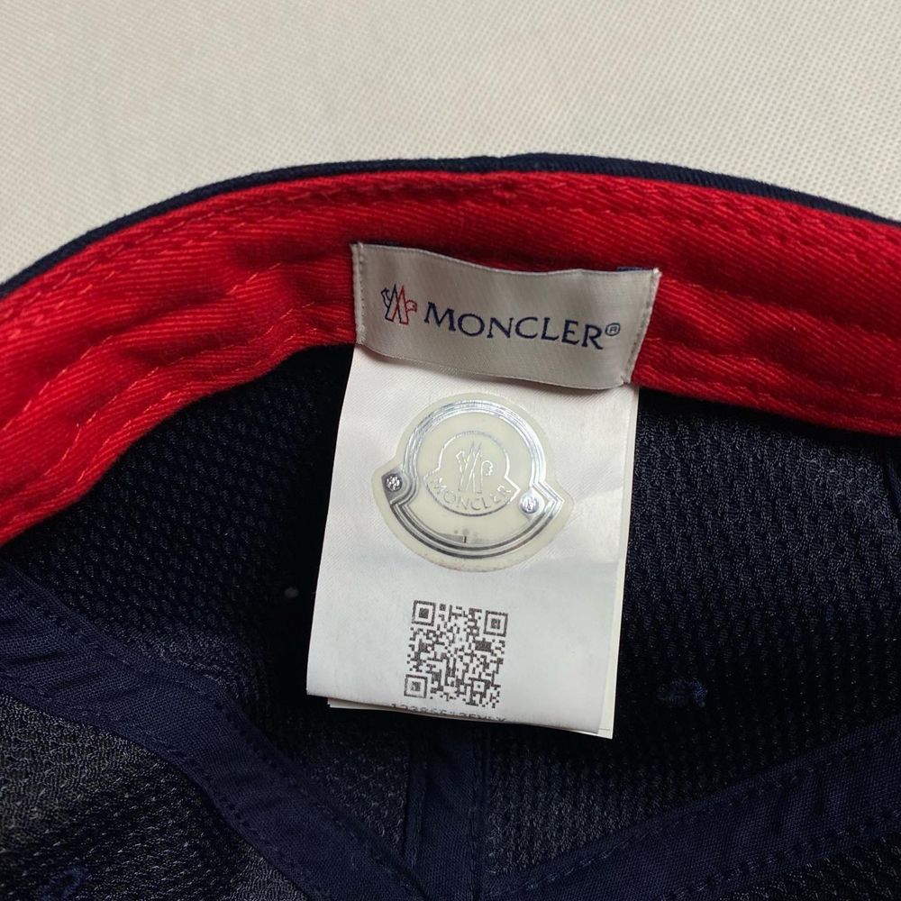 Чоловіча Кепка Moncler