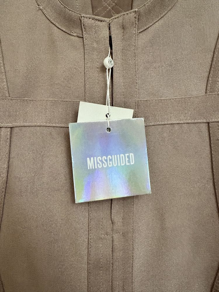 Бандажна сукня Missguided