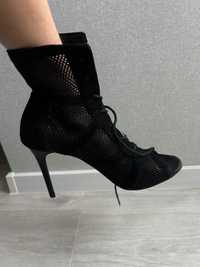 туфли для танцев, каблук 8-9 см, черные на шнуровке, heels, хілси 39 р