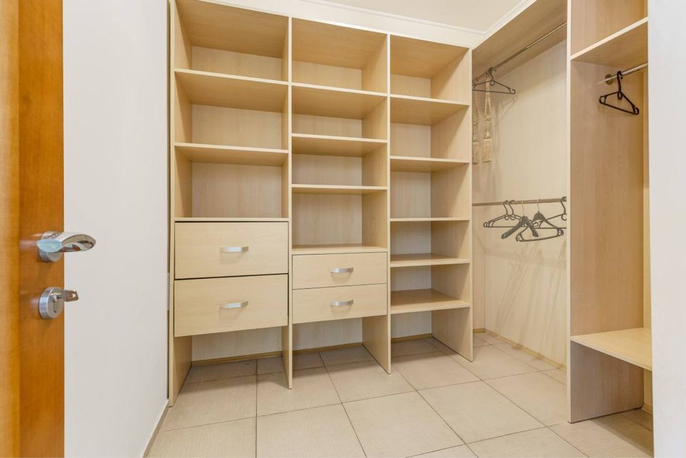 Дерибасовская 17.Центр.Посуточно.От хозяина.