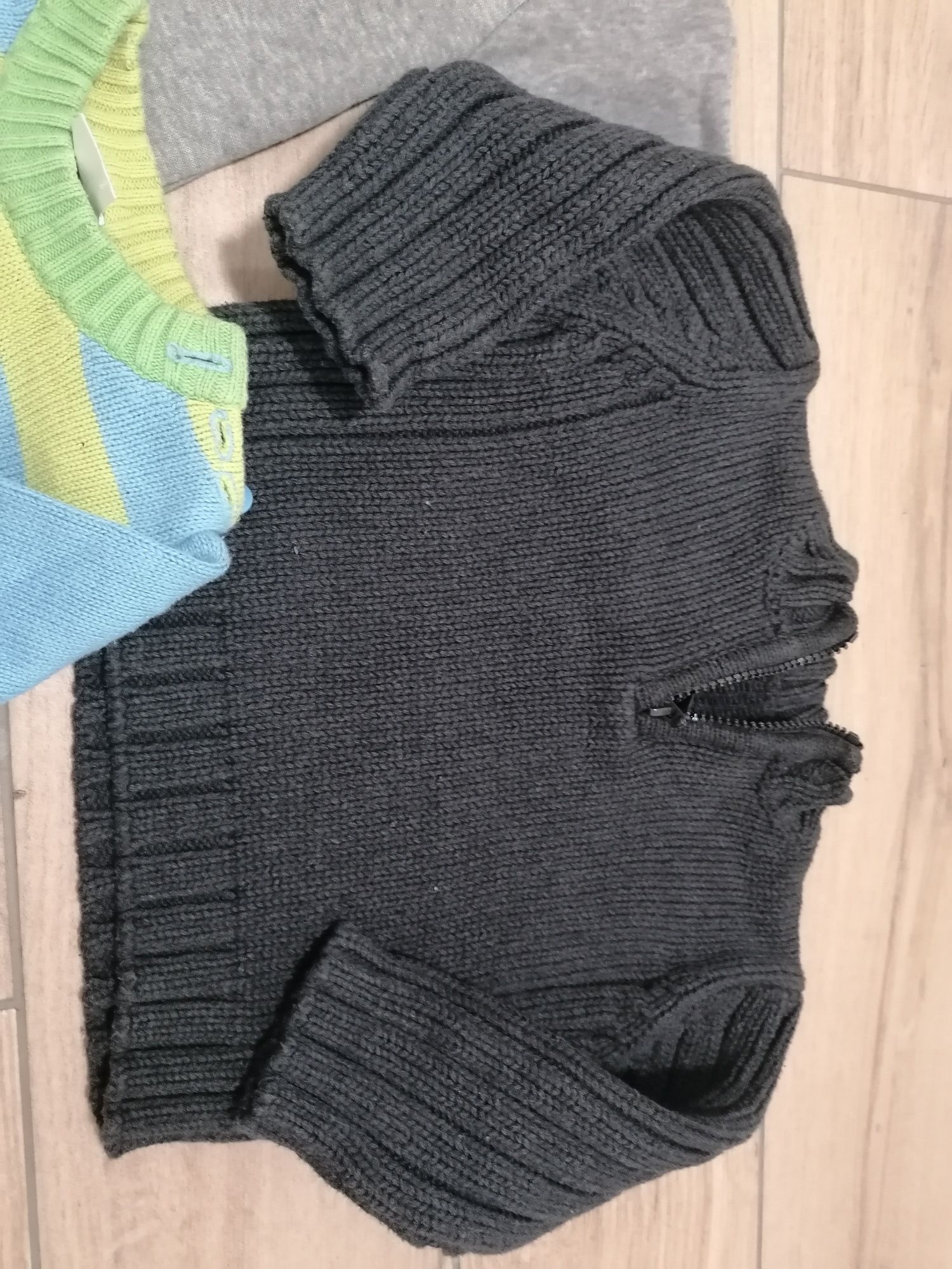 Sweter sweterek bluza sweterki zestaw dla chłopca 80 86 cena za 3.szt.