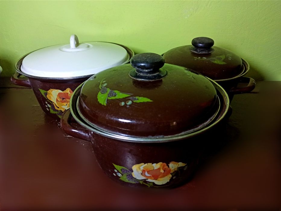 Каструлі в гарному стані