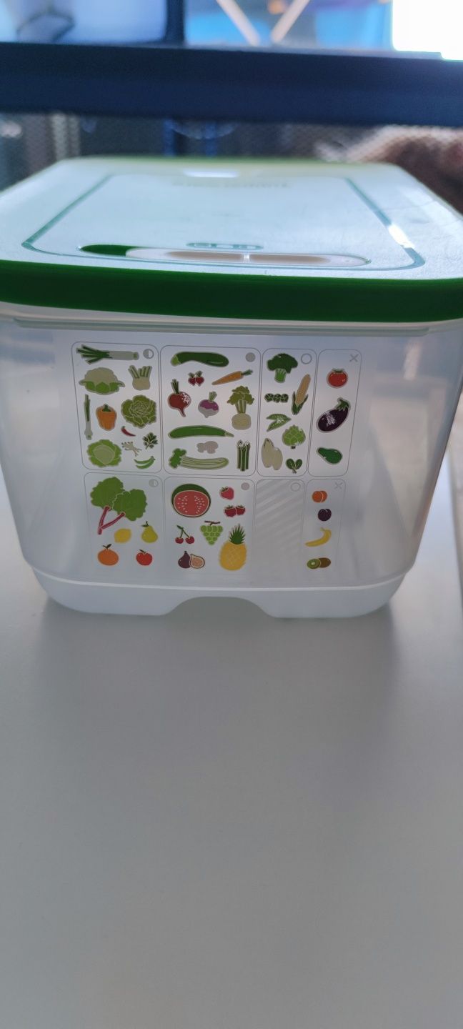 Tupperware 4.4litros Ventsamrt