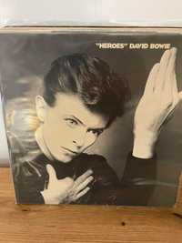 David Bowie – "Heroes"