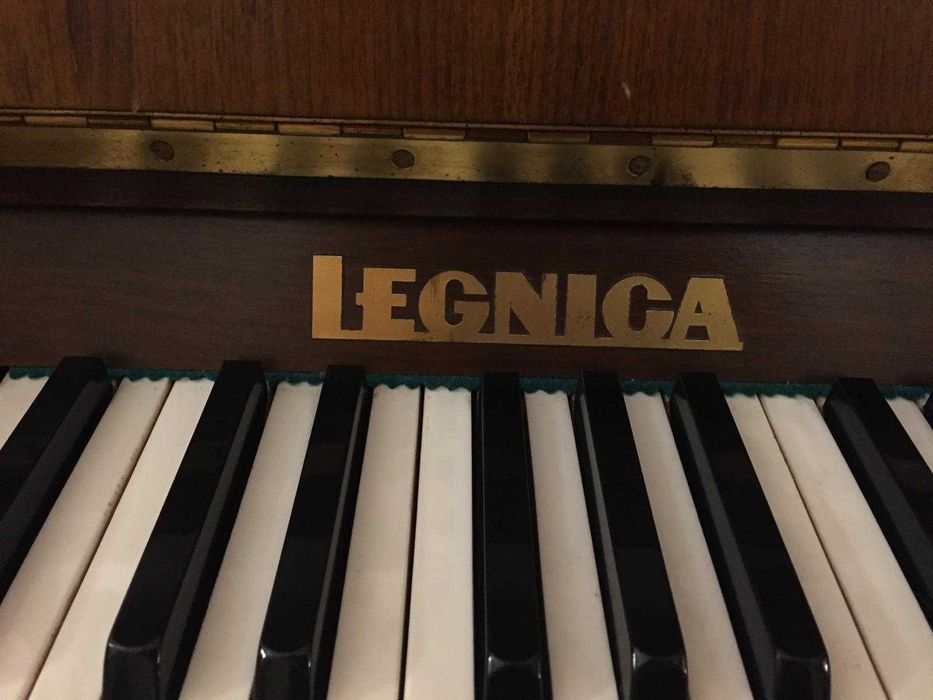 pianino LEGNICA stan dobry