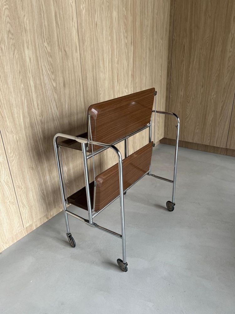 Barek / stolik pomocniczy w stylu Bauhaus