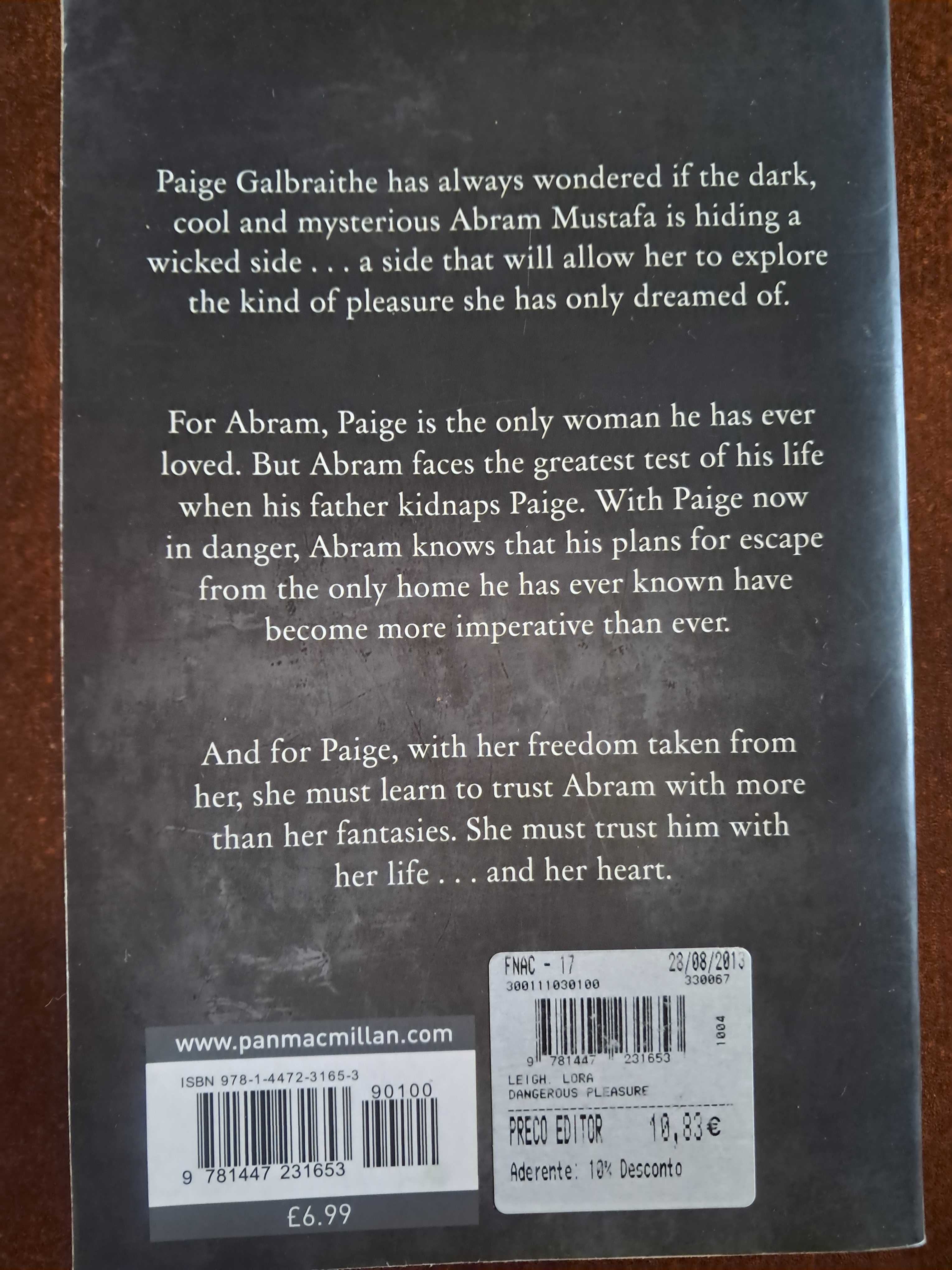 Livro Dangerous (Em inglês)