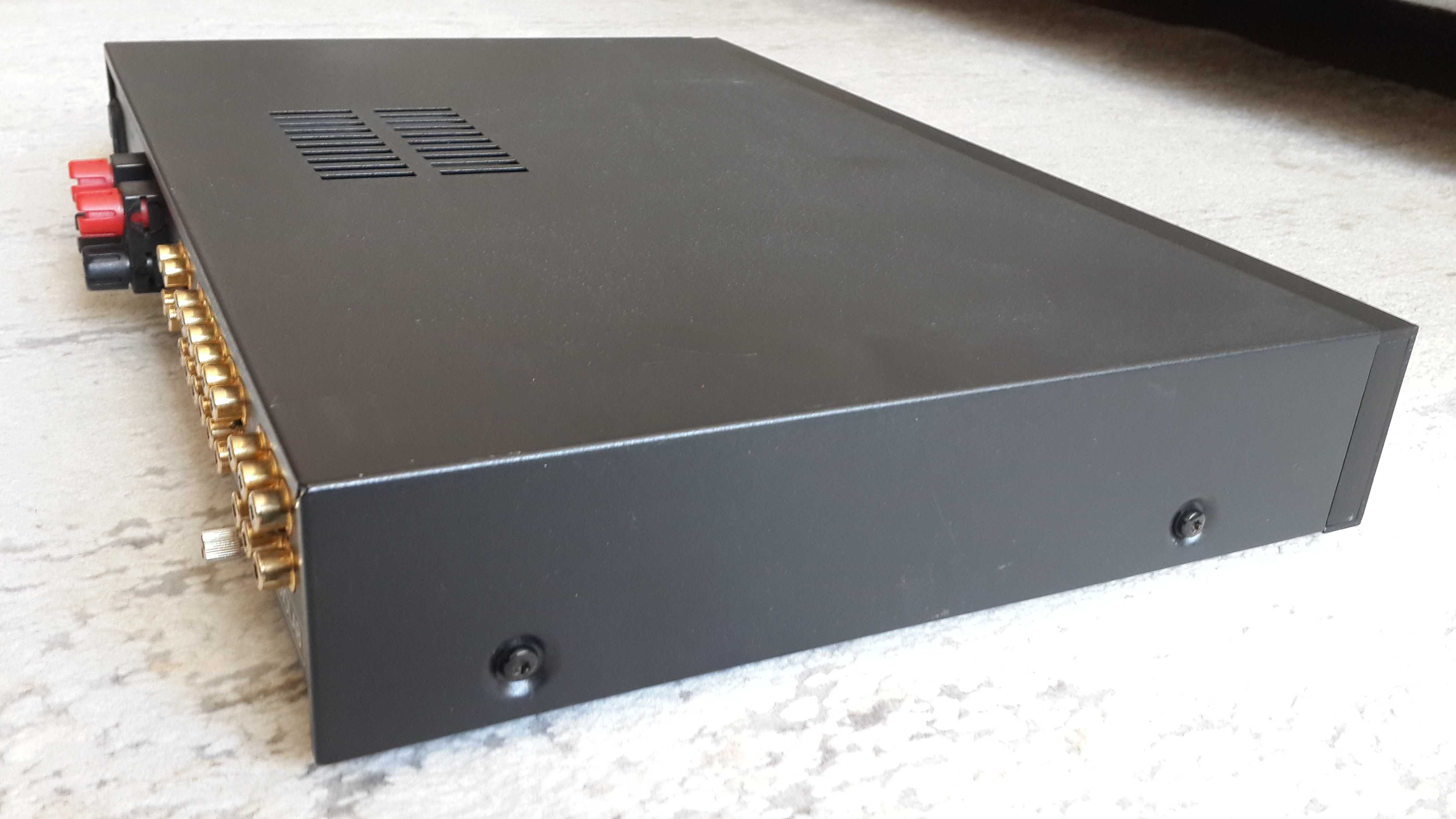 Підсилювач AUDIOLAB 8000SE