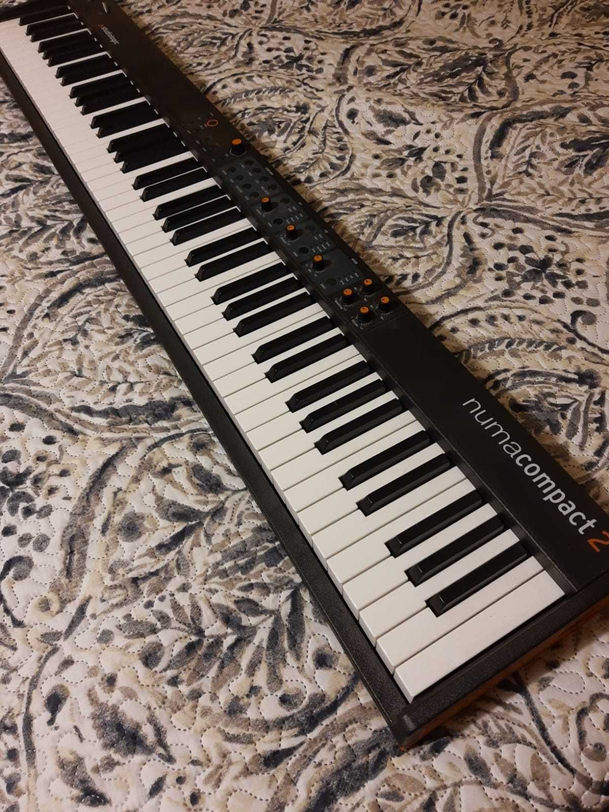 pianino cyfrowe Studiologic NumaCompact 2 w idealnym stanie