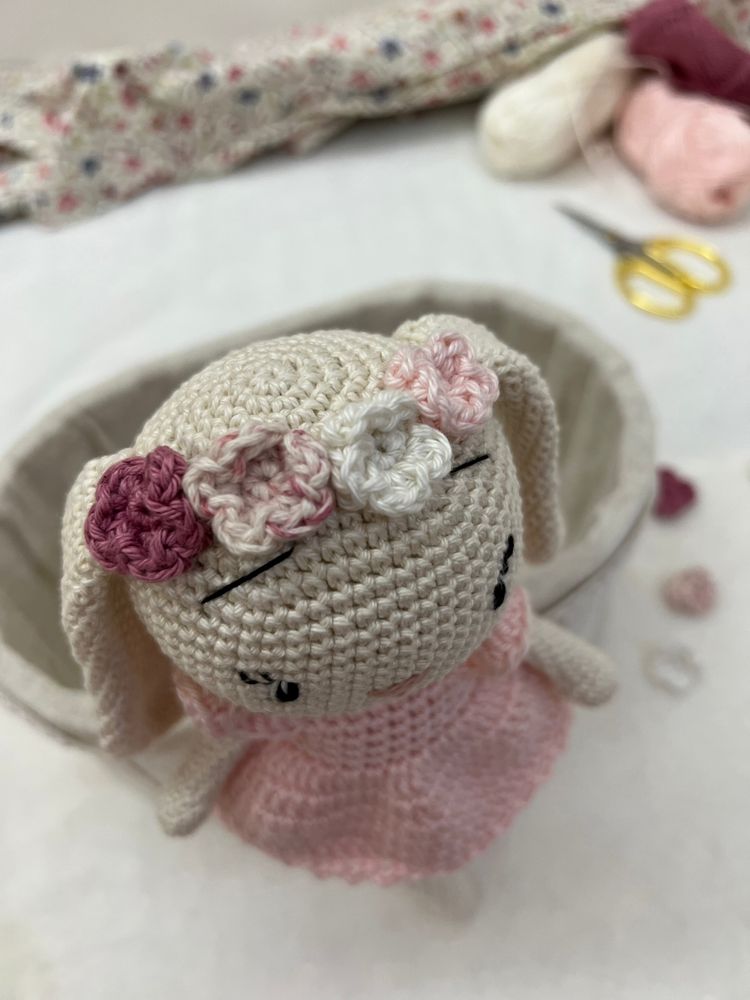 Coelhinha amigurumi