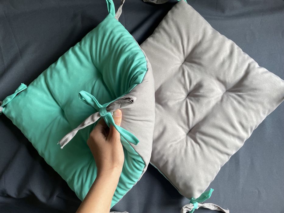 Подушечки на стілець у школу, садочок, крісло, табурет, зі зав’язками.